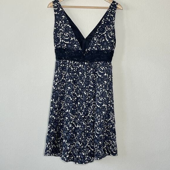 MILLY  OF NEW YORK  SILK  LACE FLORAL PRINT COCKTAIL  DRESS‎ SIZE S - Picture 2 of 7